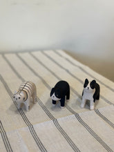 將圖片載入圖庫檢視器 [選物]日本木製小擺設 - 貓
